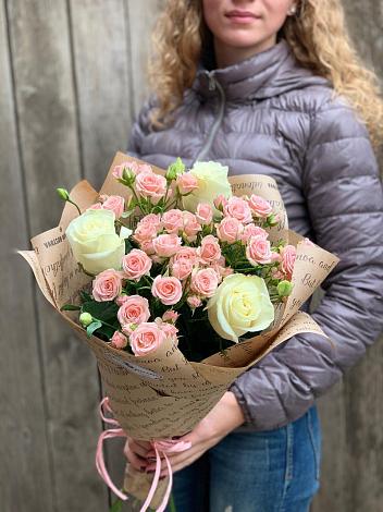 Букет цветов из: Розы в Красном Чикое